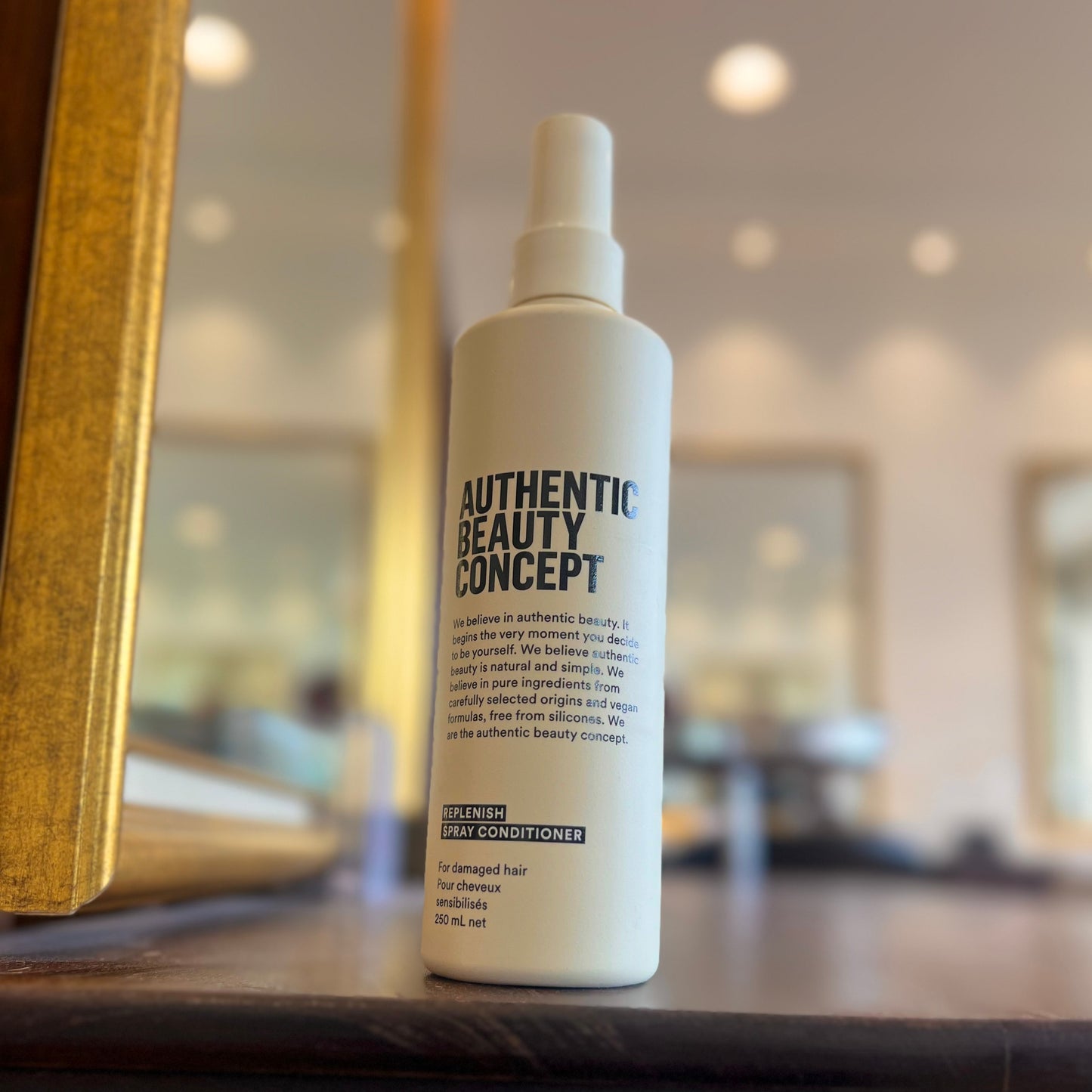 Replenish Spray Conditioner  250 ml